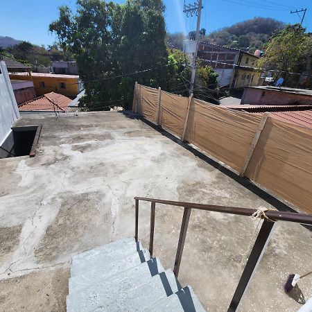 Large And Comfy Apartment, Near Dt And Principal Beach! Zihuatanejo Exterior foto